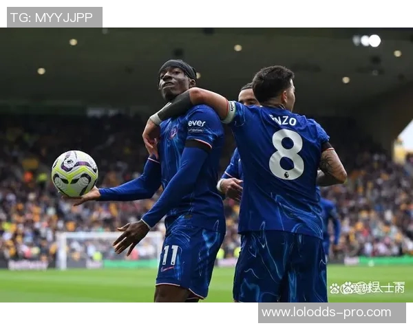 西甲激战拜仁小胜切尔西红牌事件引发全场热议与转会传闻