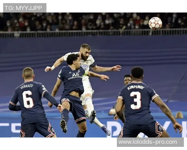 欧联杯惊天逆转尤文图斯力克巴黎圣日耳曼战术解析与精彩瞬间回顾