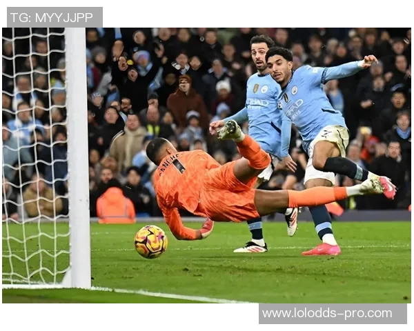 德甲激战曼城与里昂平局绝杀瞬间引发全场沸腾战术解析