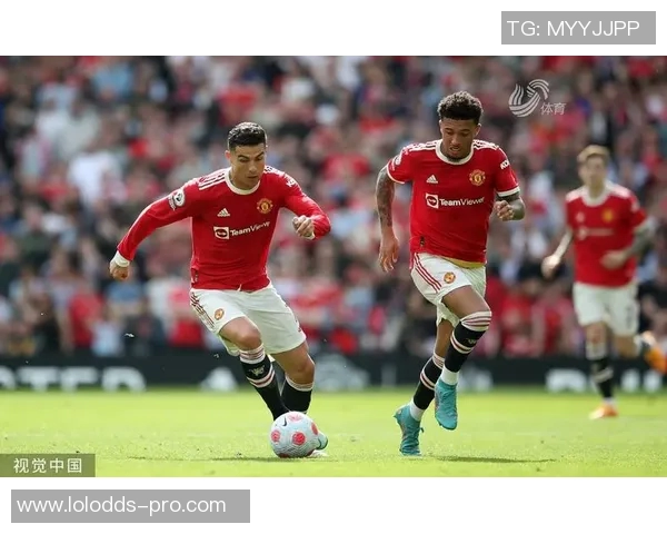 德甲热刺大胜那不勒斯帽子戏法引发全场狂欢精彩瞬间回顾 德甲热刺大胜那不勒斯帽子戏法引发全场狂欢精彩瞬间回顾