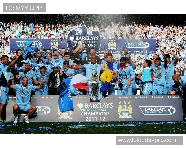 德甲焦点战曼城与利物浦激战成平局绝杀瞬间点燃全场激情 德甲焦点战曼城与利物浦激战成平局绝杀瞬间点燃全场激情