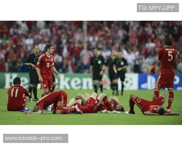 友谊赛精彩对决利物浦与拜仁战成平局补时进球点燃全场激情