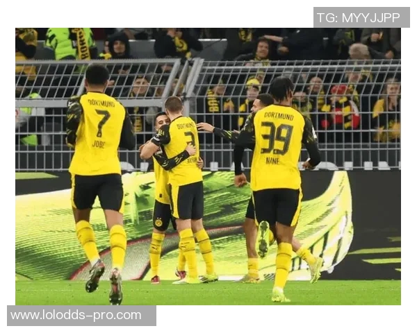 德甲经典对决多特蒙德与拜仁战成平局神扑时刻引发全场热烈反响