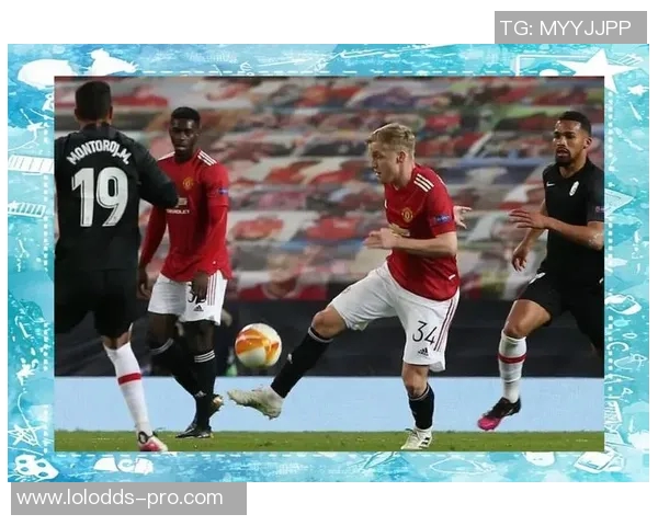 欧联杯惊喜时刻巴黎圣日耳曼逆转热刺引发争议判罚热议